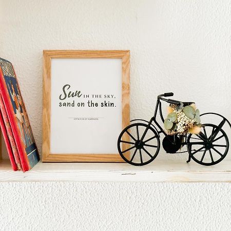 El Gato Gris Apartment โกนิล เด ลาฟรอนเตรา ภายนอก รูปภาพ