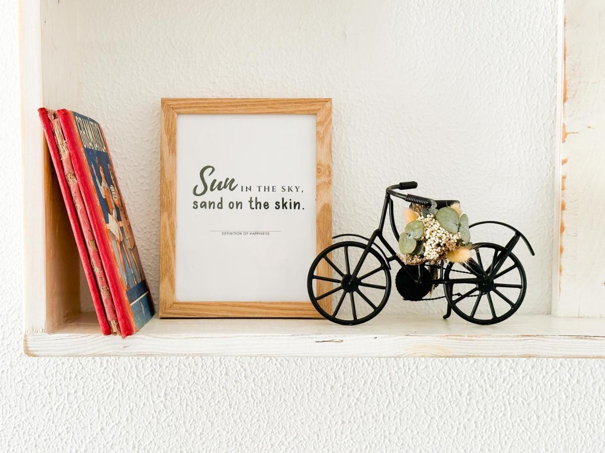 El Gato Gris Apartment โกนิล เด ลาฟรอนเตรา ภายนอก รูปภาพ